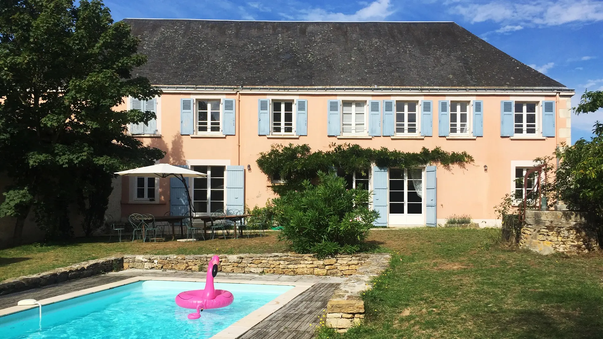 meublé-gite-le-manoir-chateau-de-bourneau-85200-fontenay-vendee- (1)