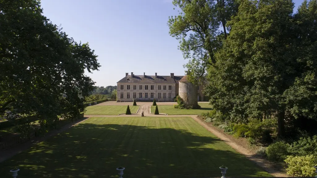 parc-du-chateau-de-l-hermenault-85570-03