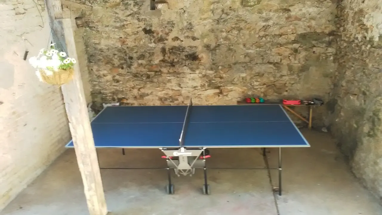 Le refuge des Alpes Mancelles - Fresnay-sur-Sarthe - table de ping-pong