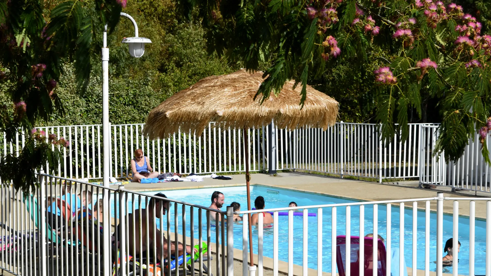 residence-Henri-IV-clisson-44_repiscine