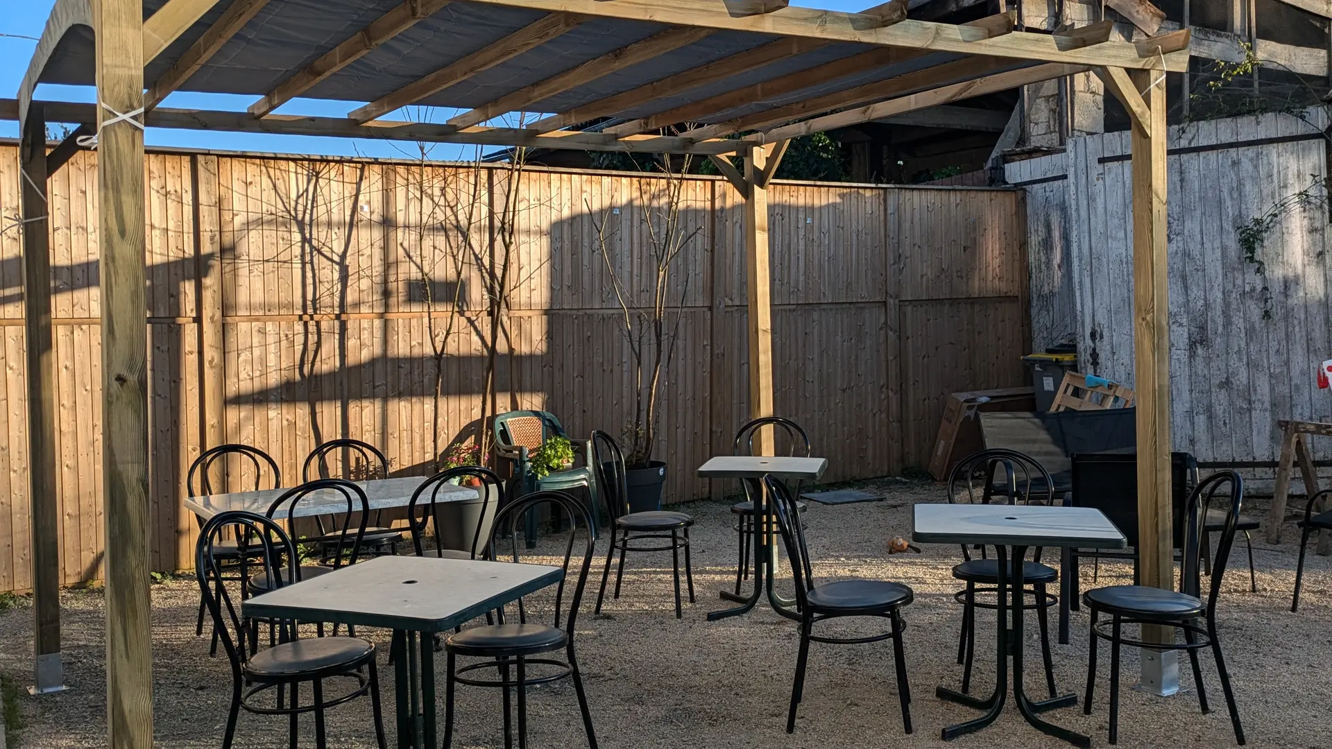 restaurant-a-l-oree-du-marais-le-mazeau-85420- (1)