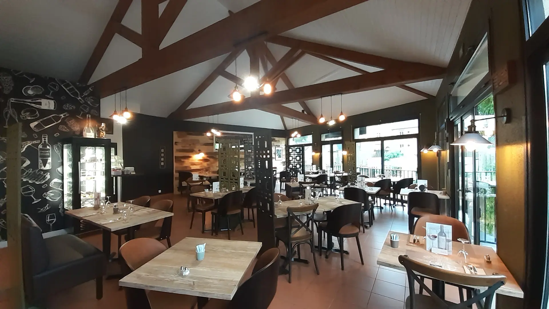 restaurant-le-bistro-de-la-varenne-ambrieres-les-vallees- 53 -7