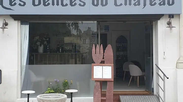 restaurant-les-delices-du-chateau-bauge