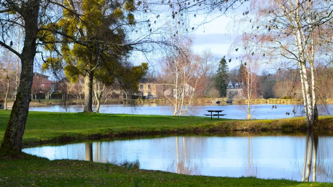 Circuit des Fontaines et des Étangs à Flavignac