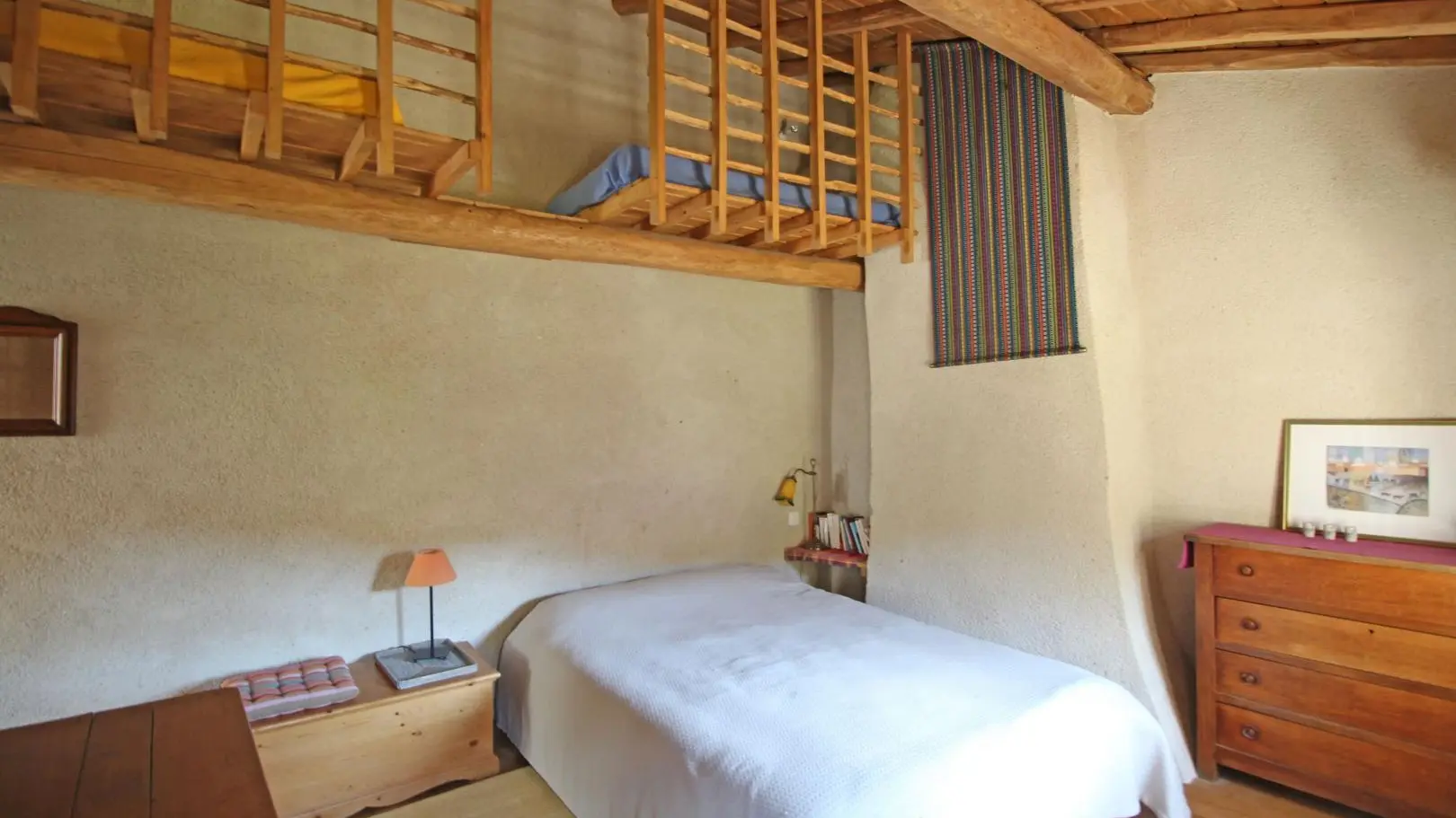 La chambre avec mezzanine ._9