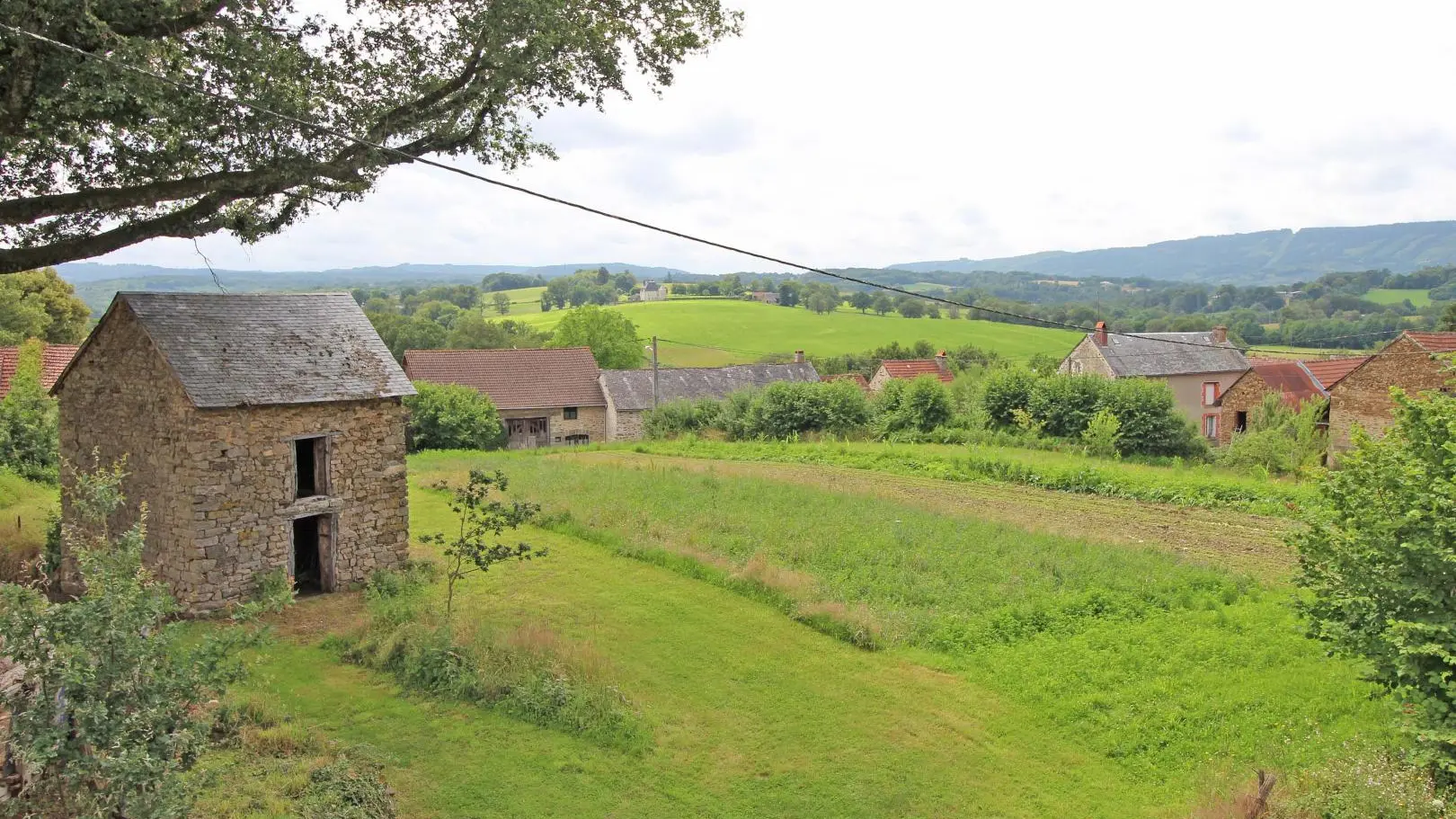 Gite Chalet des Apiculteurs au Montheil commune de Folles en Haute-Vienne_11