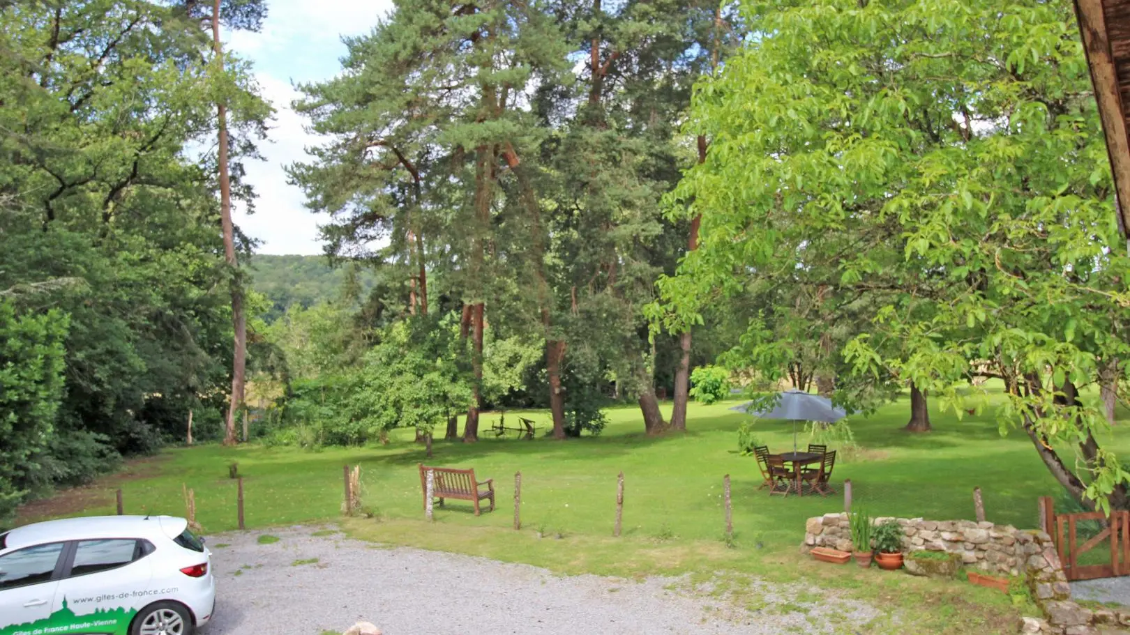 Gite Chalet des Apiculteurs au Montheil commune de Folles en Haute-Vienne_4