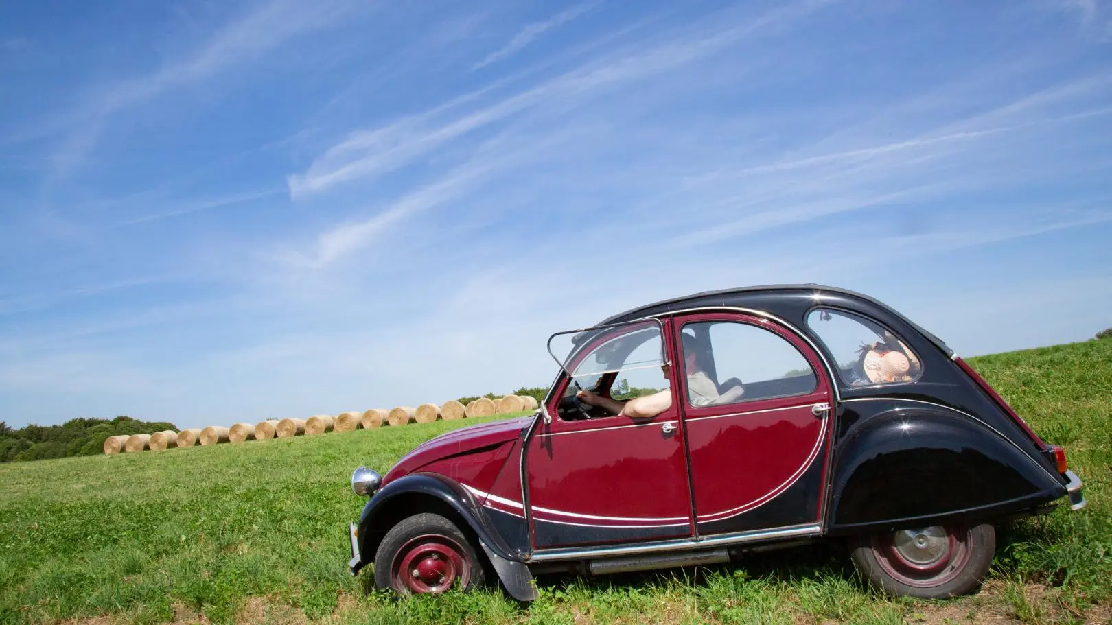 Le petite plaisir vintage: balade en 2 CV Charleston_55