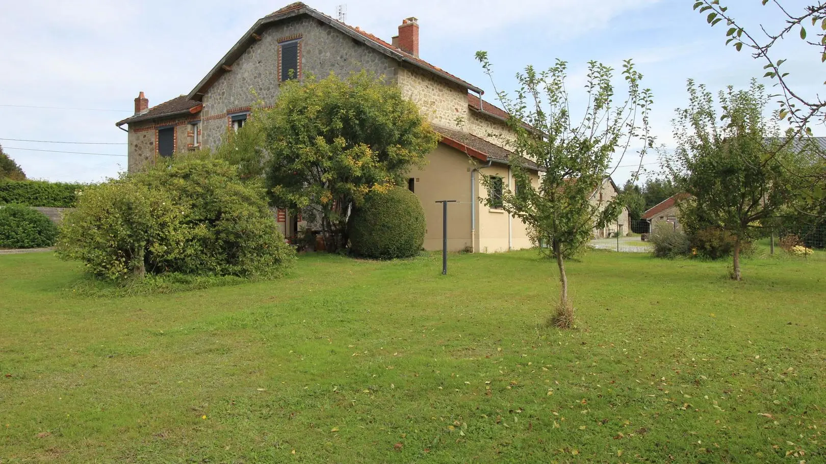 Gîte de Serre sur la commune d'Augne en Haute-Vienne (Limousin en Nouvelle Aquitaine)_4