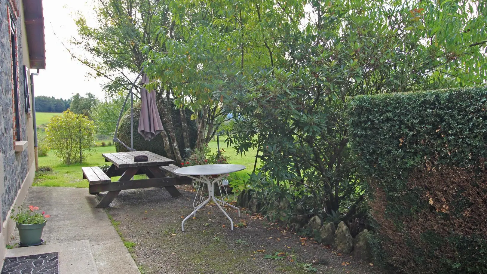 Gîte de Serre sur la commune d'Augne en Haute-Vienne (Limousin en Nouvelle Aquitaine)-  extérieur_3