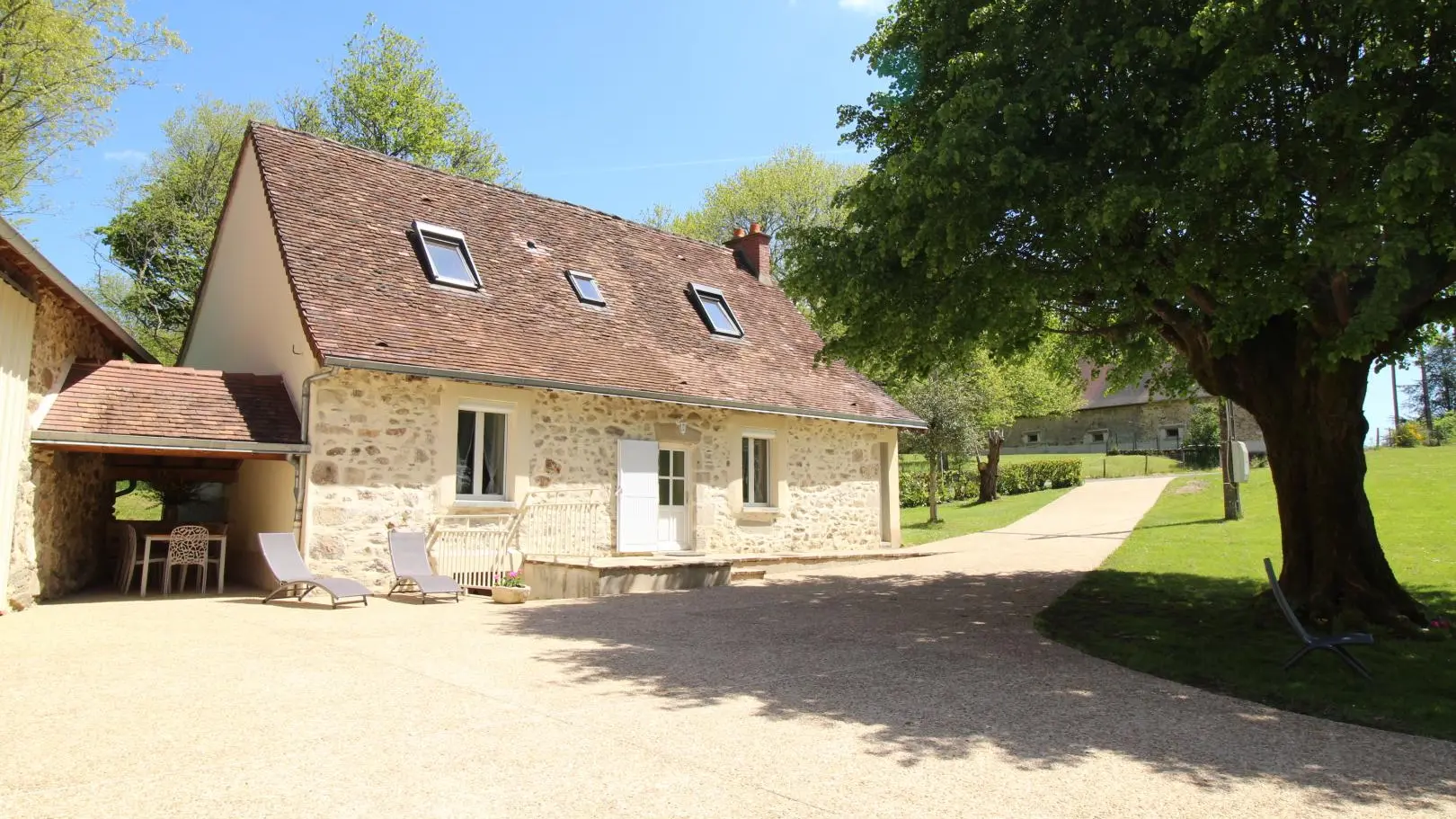 Gîte de Cirèges au Chalard en haute-Vienne (Nouvelle Aquitaine)_2