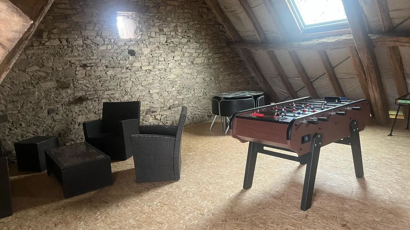 Le Paradis de Caux à Magnac Bourg en Haute-Vienne (Nouvelle Aquitaine) - salle de jeux_29