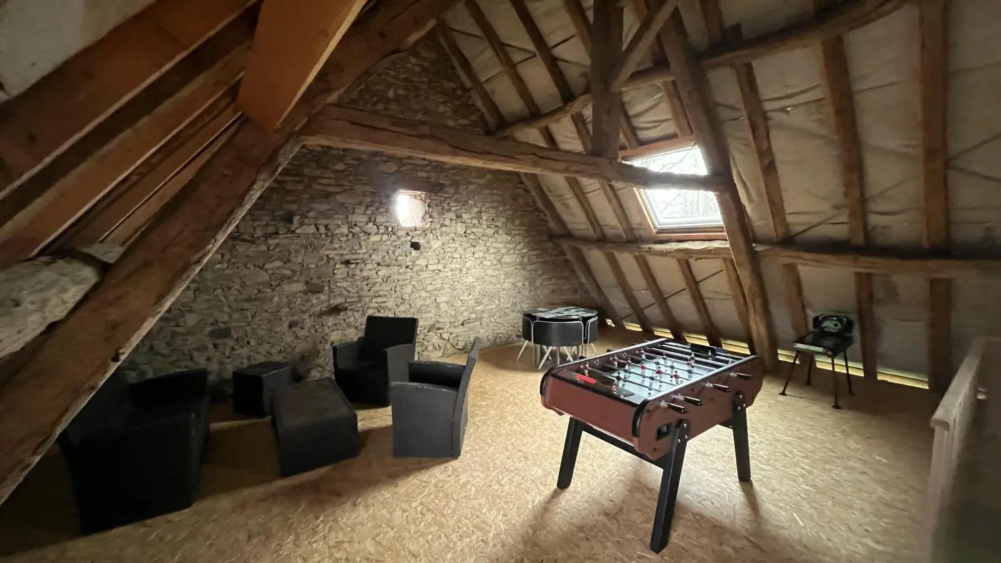 Le Paradis de Caux à Magnac Bourg en Haute-Vienne (Nouvelle Aquitaine) - salle de jeux_31