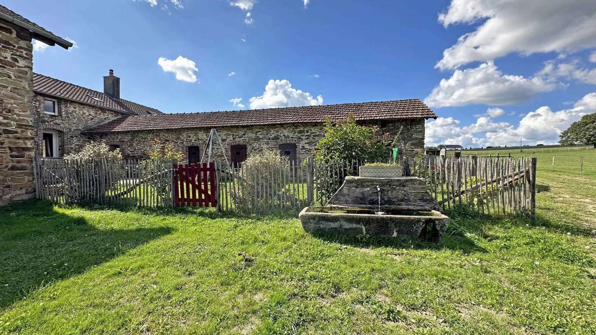 Gîte 'La réserve' à Saint Yrieix la Perche en Haute-Vienne (Nouvelle Aquitaine)_36