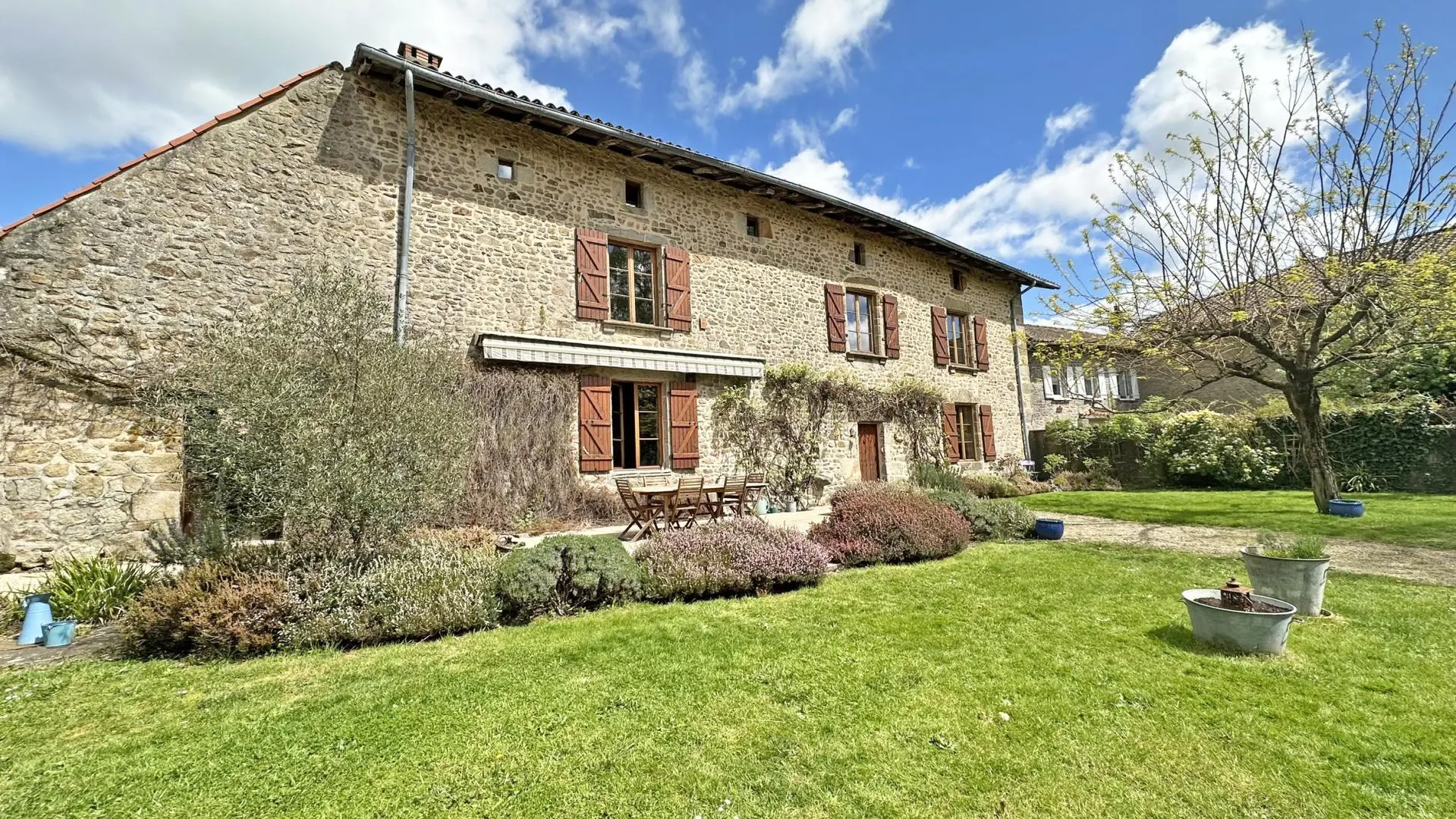 Maison d'hôtes 'les lits des fées' à Vayres en Haute-Vienne (Nouvelle Aquitaine)_47