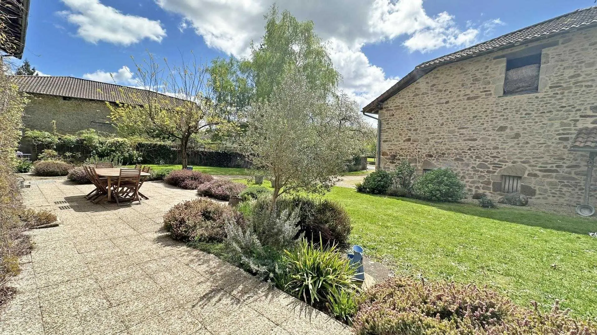 Maison d'hôtes 'les lits des fées' à Vayres en Haute-Vienne (Nouvelle Aquitaine)_45