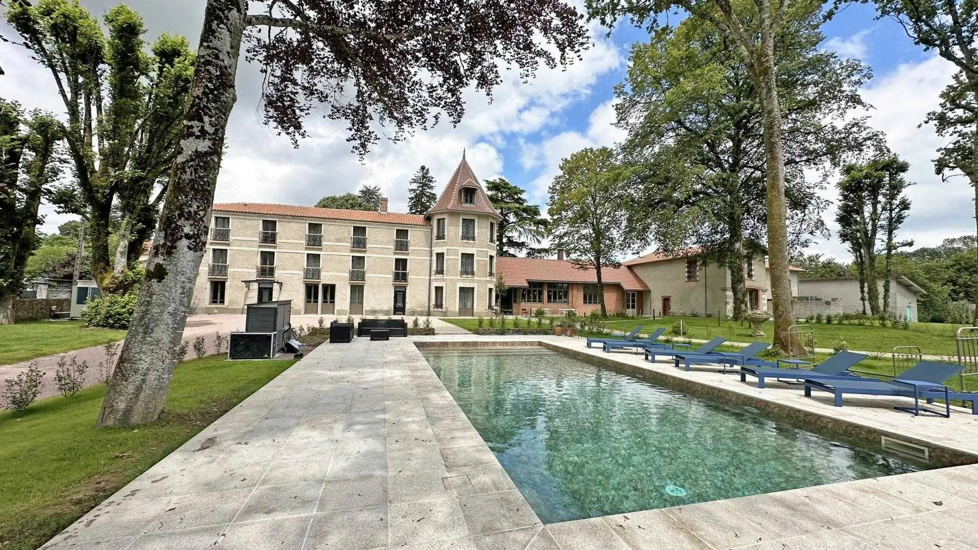 Gîte du Manoir des Perrières à Rochechouart en Haute-Vienne (Nouvelle Aquitaine)_33