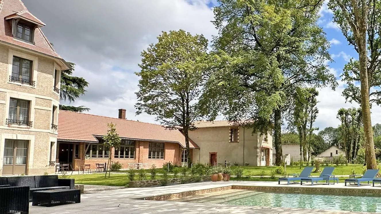 Gîte du Manoir des Perrières à Rochechouart en Haute-Vienne (Nouvelle Aquitaine)_2