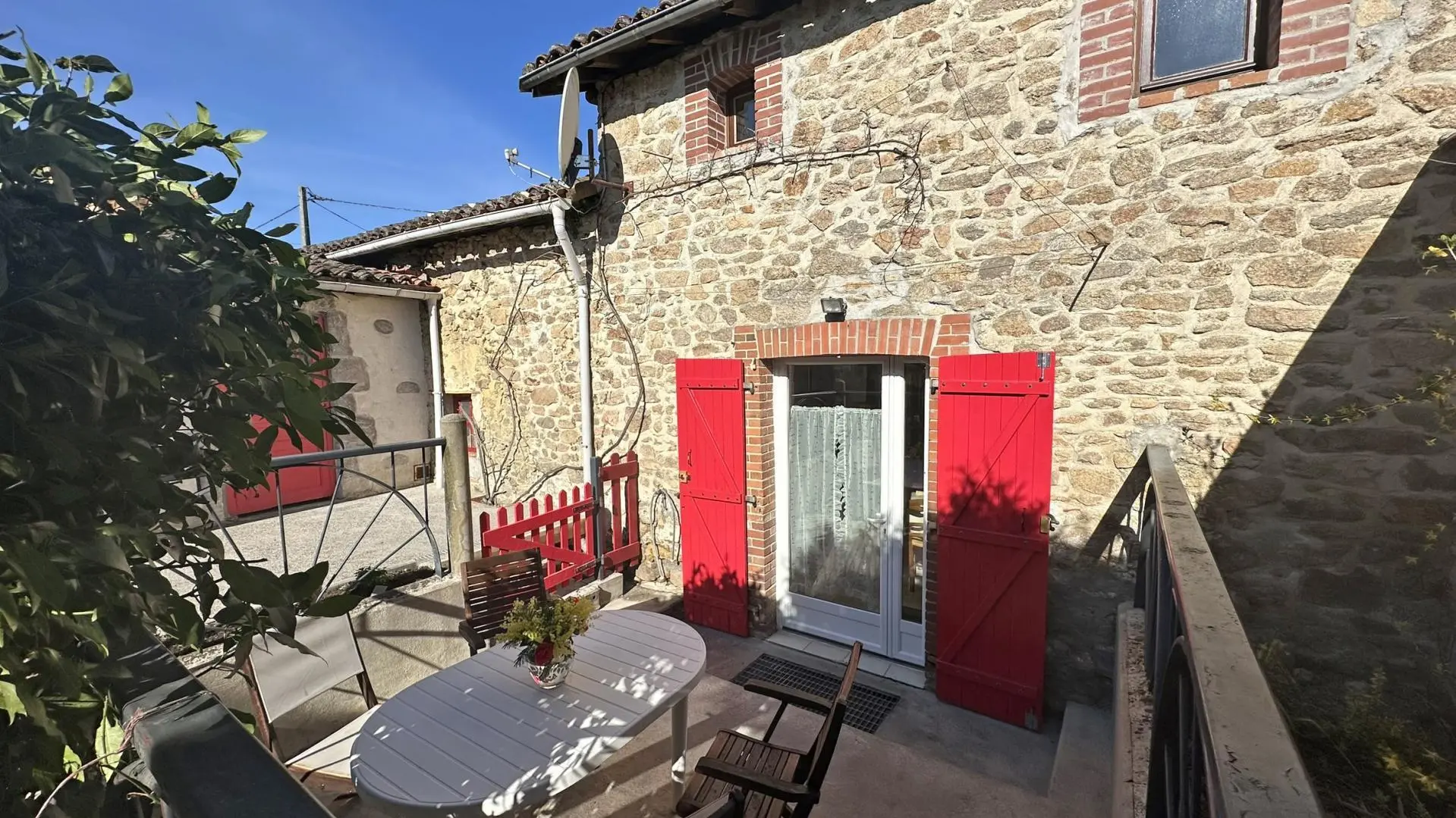 Le gîte de Nathye à Saint-Junien en Haute-Vienne (Nouvelle Aquitaine)_1