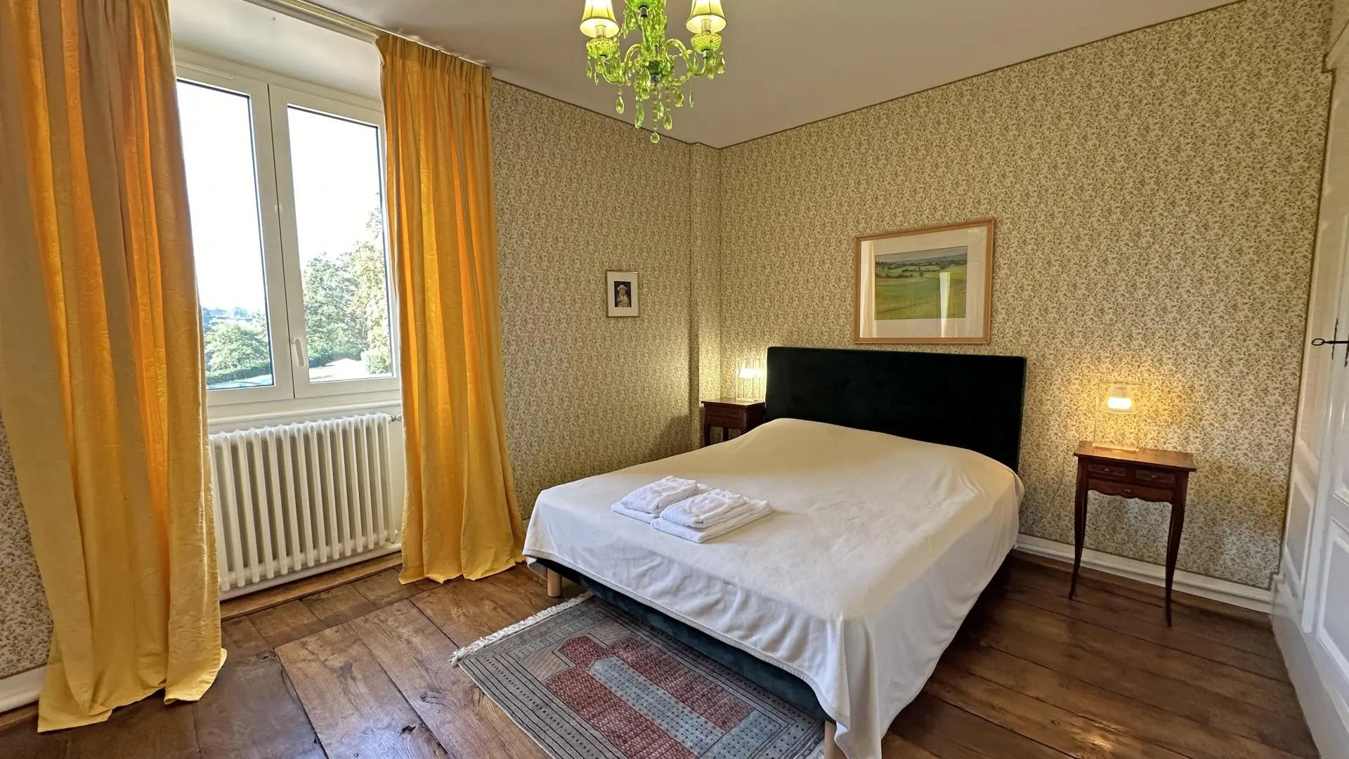 Domaine de Gensignac à Séreilhac en Haute-Vienne (Nouvelle Aquitaine)- suite fleurie - chambre 3_31