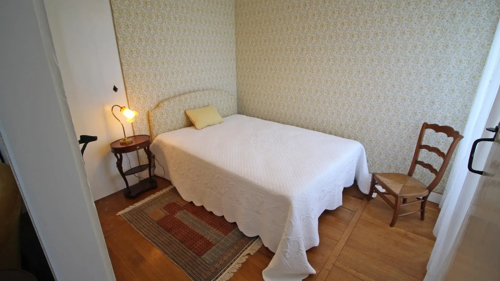 Domaine de Gensignac à Séreilhac en Haute-Vienne (Nouvelle Aquitaine)- suite fleurie - chambre 4_33