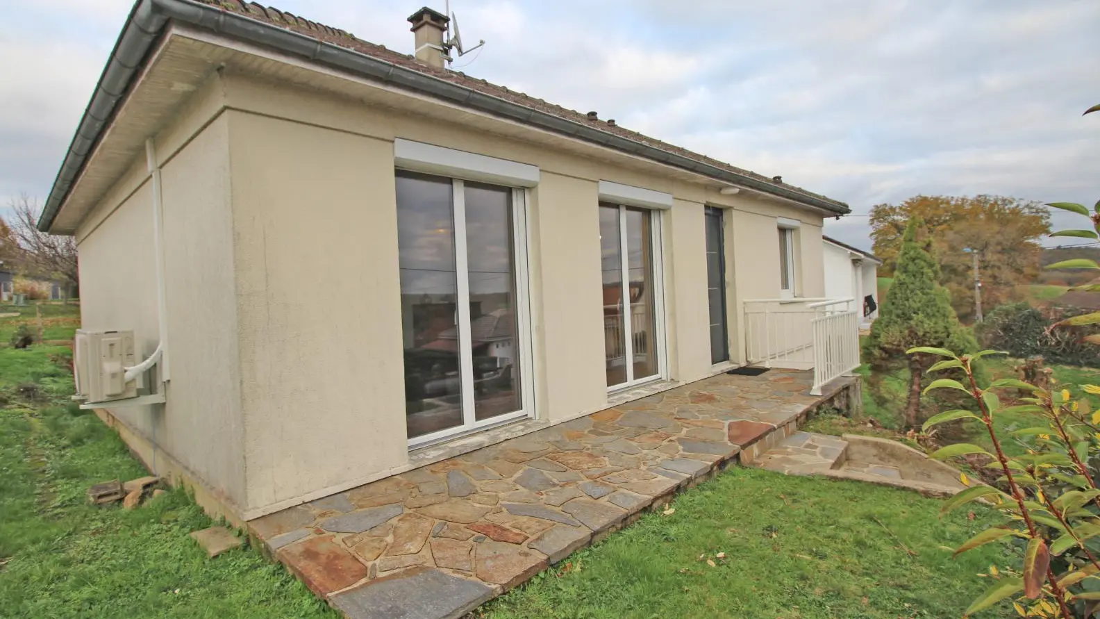 Gîte des Querrades sur la commune d'Aixe Sur Vienne en Haute-Vienne - Nouvelle Aquitaine_2