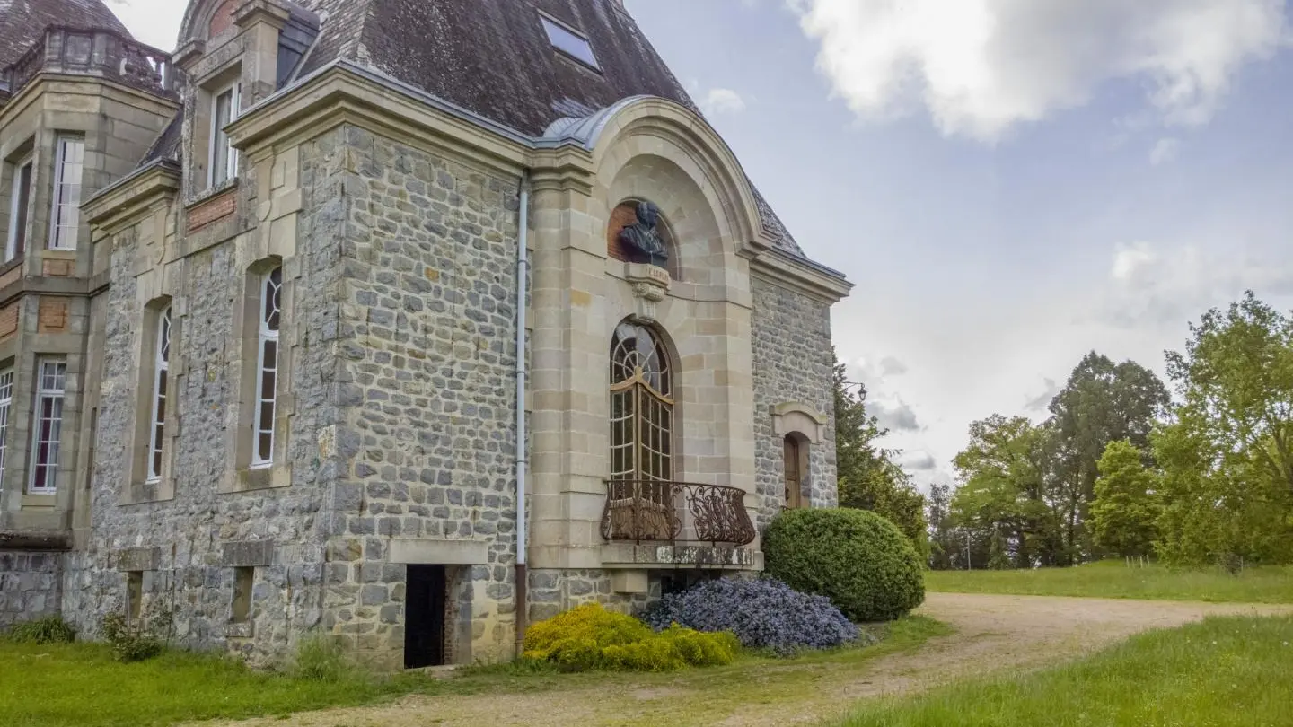 Le château de Ligoure au Vigen en Haute-Vienne (Limousin)_26