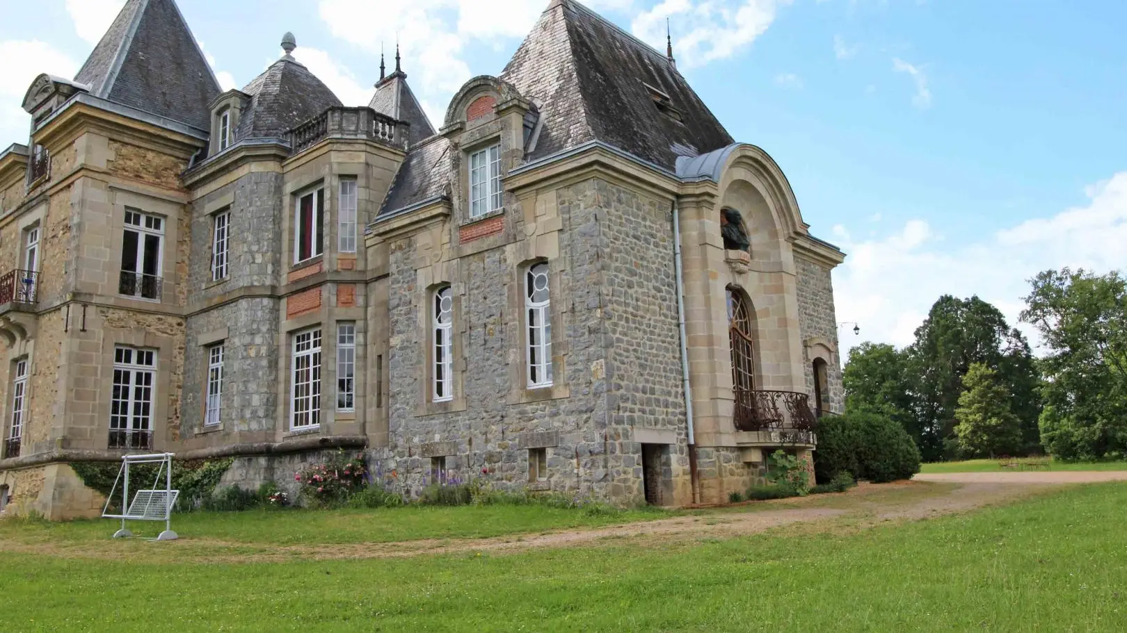 Le château de Ligoure au Vigen en Haute-Vienne (Limousin)_22