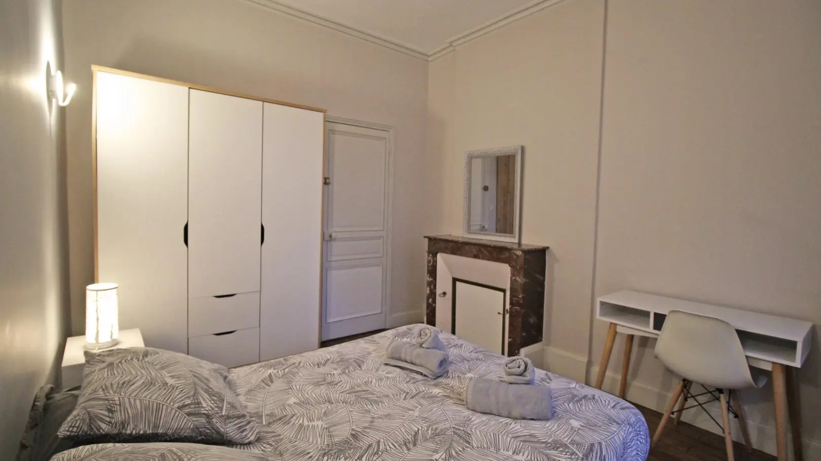 La Maison Haussmannienne à Limoges en Haute-Vienne (Nouvelle Aquitaine)- chambre 2 - 1er étage_17