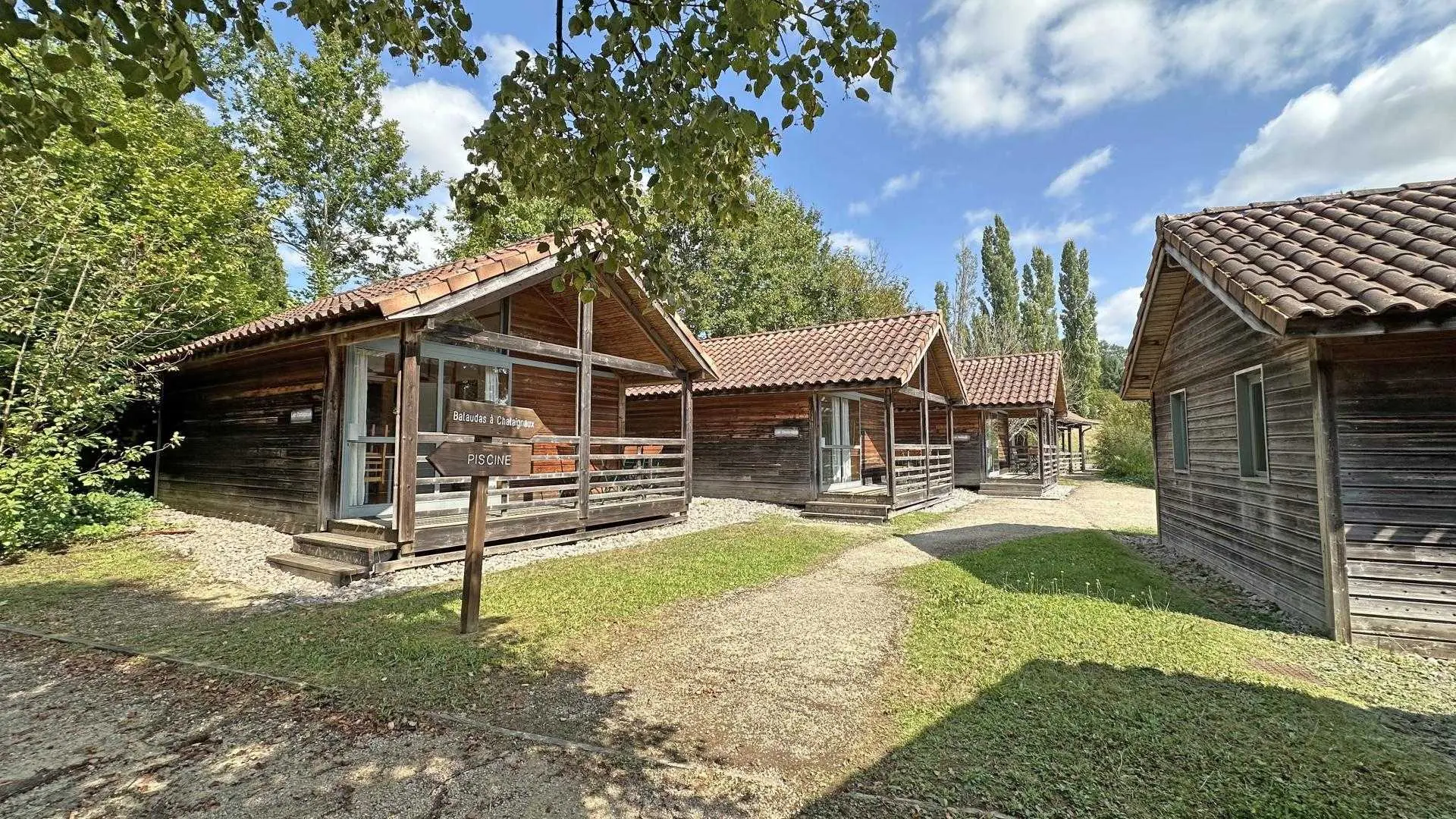 Hameau de gîtes du Vieux Poirier à Verneuil sur Vienne en Haute-Vienne (Nouvelle Aquitaine)_1