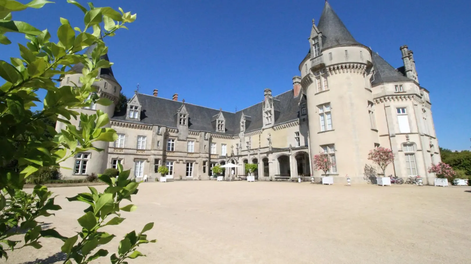 Château de Bort à Saint Priest Taurion en Haute-Vienne (Nouvelle Aquitaine)_47