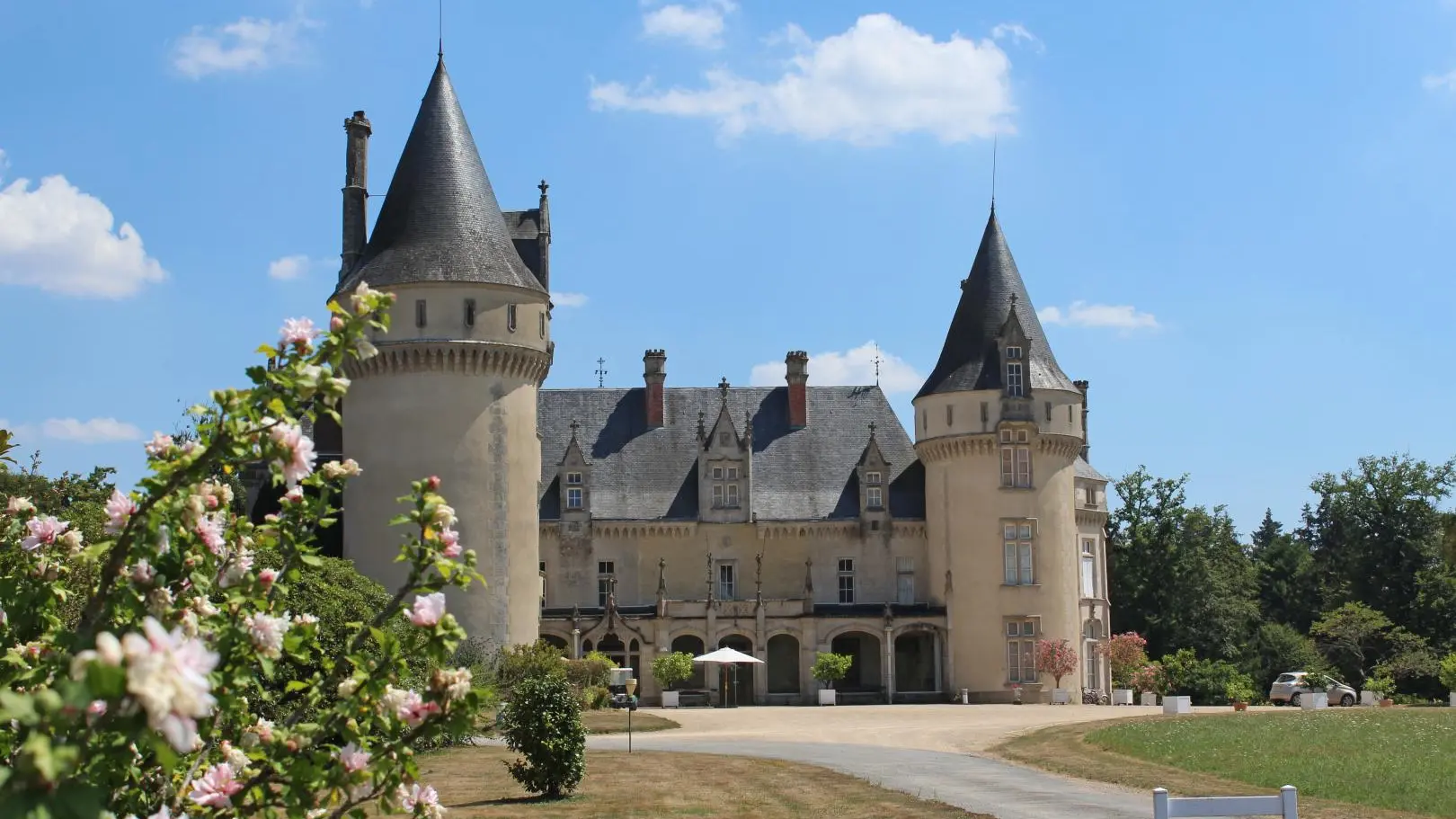 Château de Bort à Saint Priest Taurion en Haute-Vienne (Nouvelle Aquitaine)_1