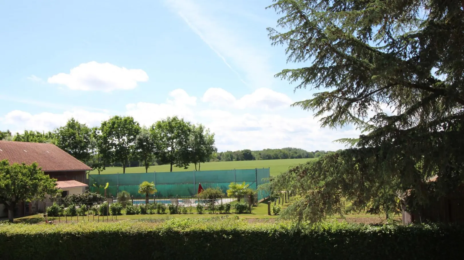 Ferme de Rouffignac à Blanzac en Haute-Vienne - vue d'une chambre_33