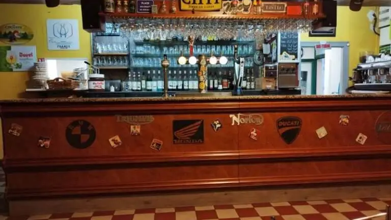 Bar 2