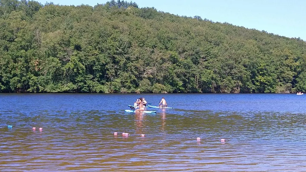 Lac de Ste Hélène, à Bujaleuf_4