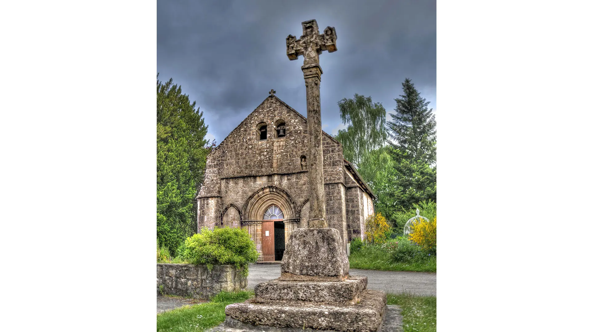 chapelle du XIIIè sicle. Crédit photo Jean Louis CAPDEVILLE_1