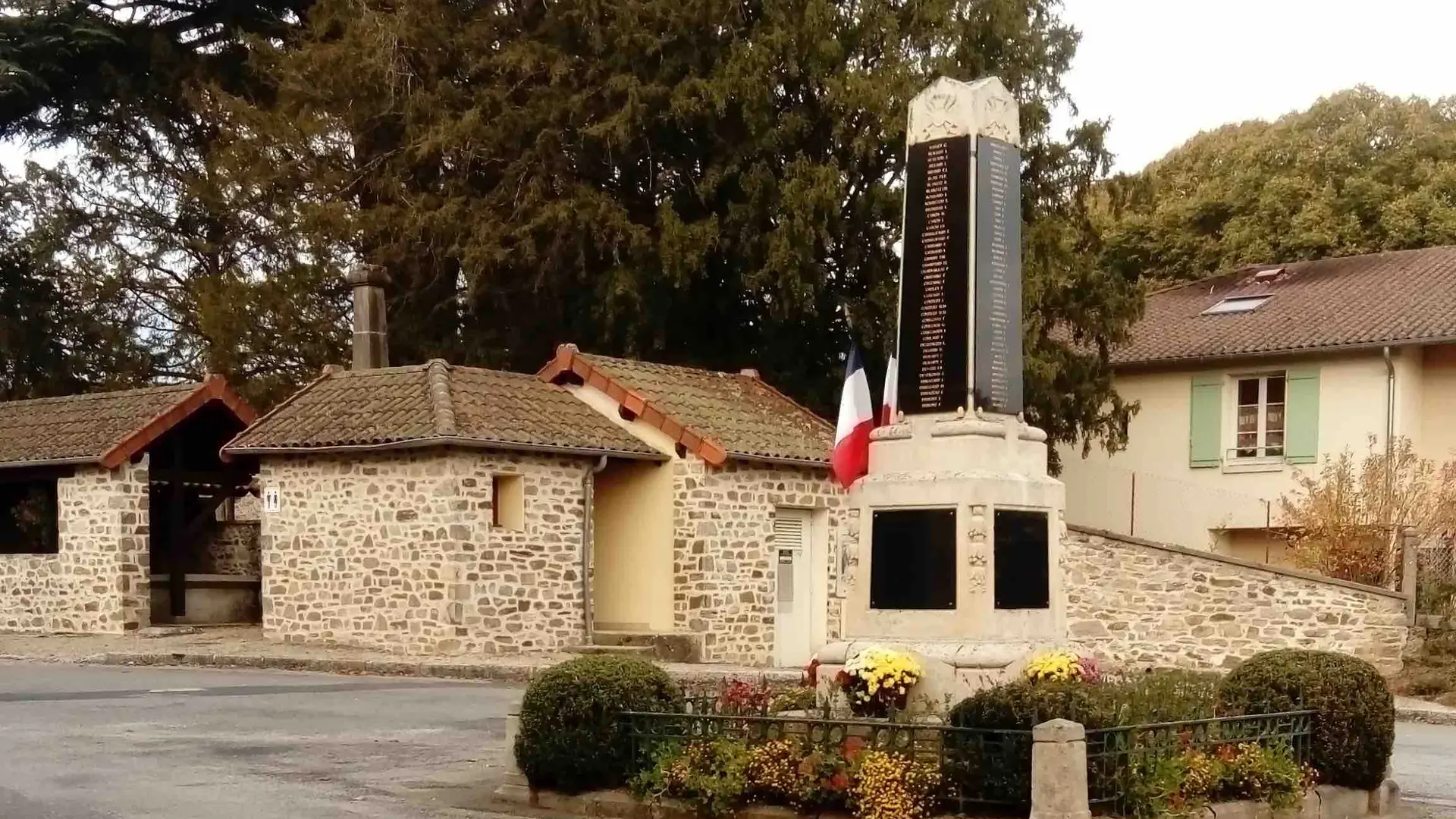 Sentier Puy du Thé - piste 4_2