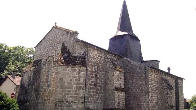 L'église du XIIè siècle sur le circuit de Silord à Razés_5
