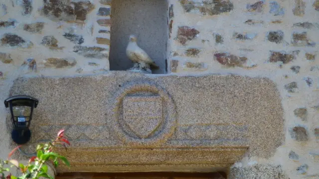 Sentier entre architecture et nature_5