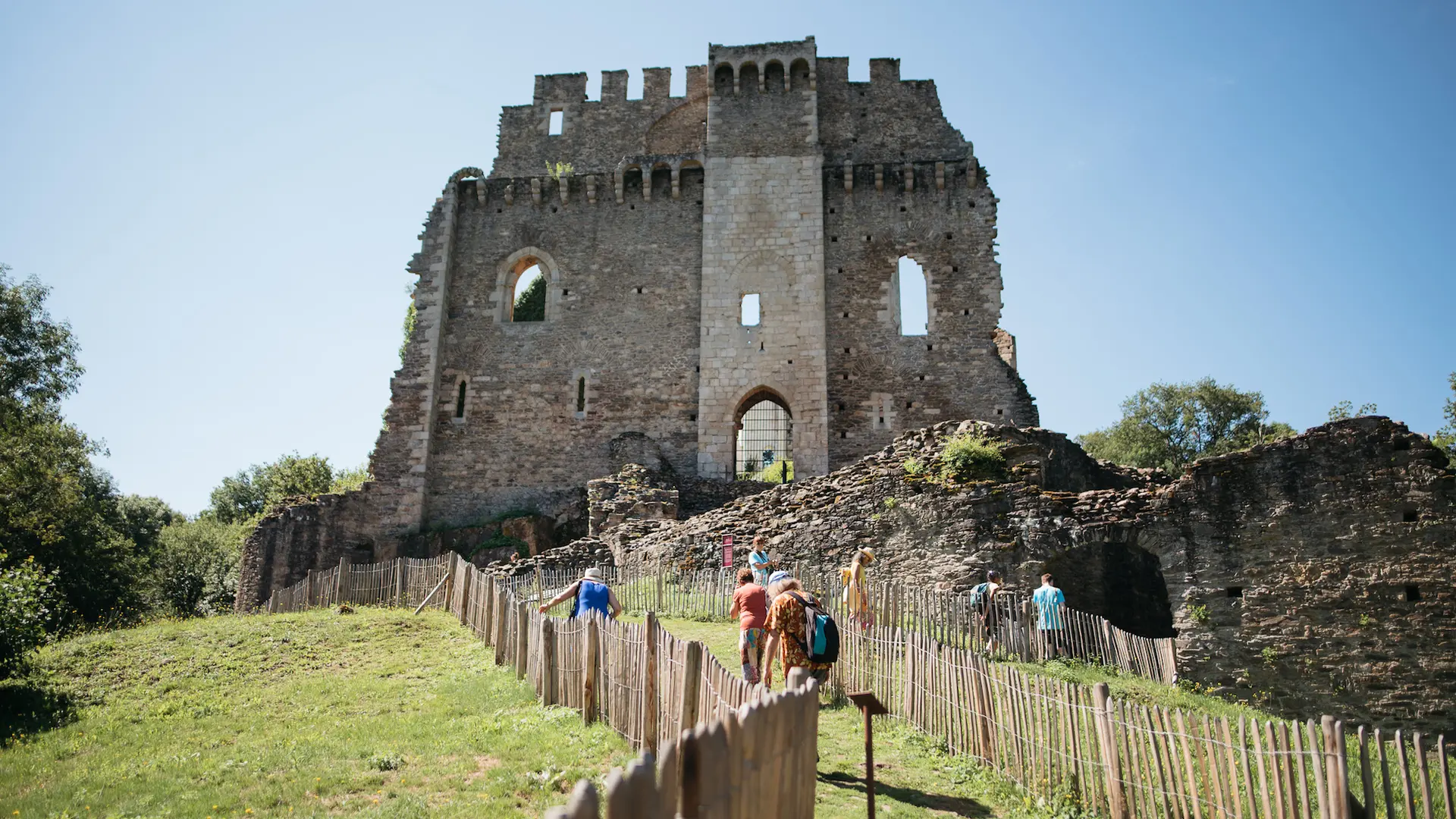 V 56 Limoges - Saint-Yrieix-la-Perche (Véloroute)_5
