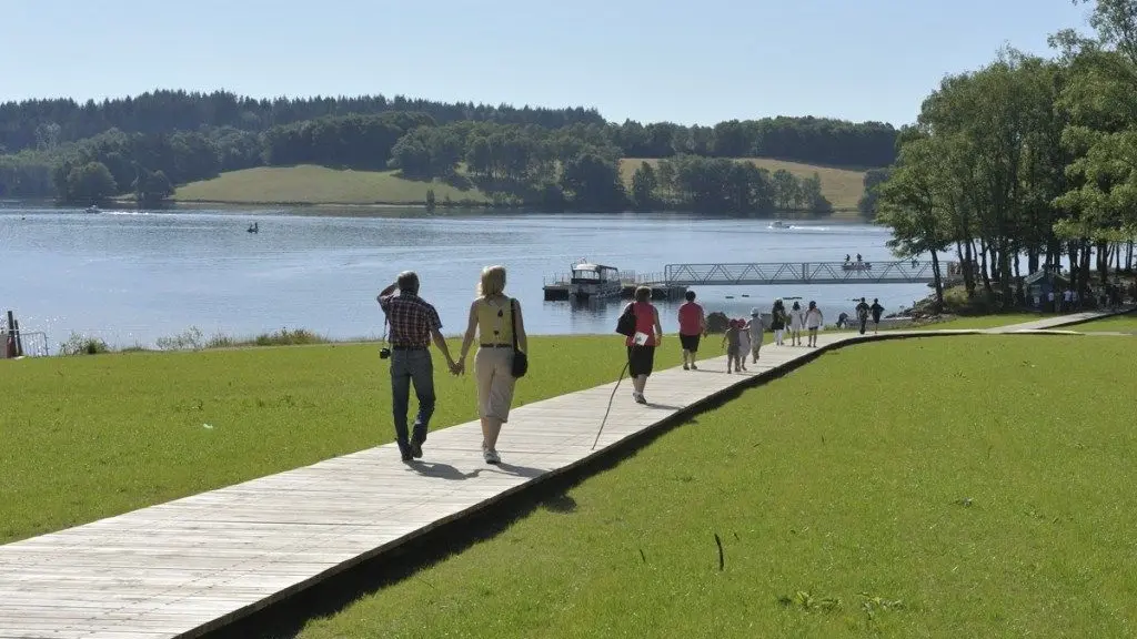Sentier de rives du Lac de Vassivière_4