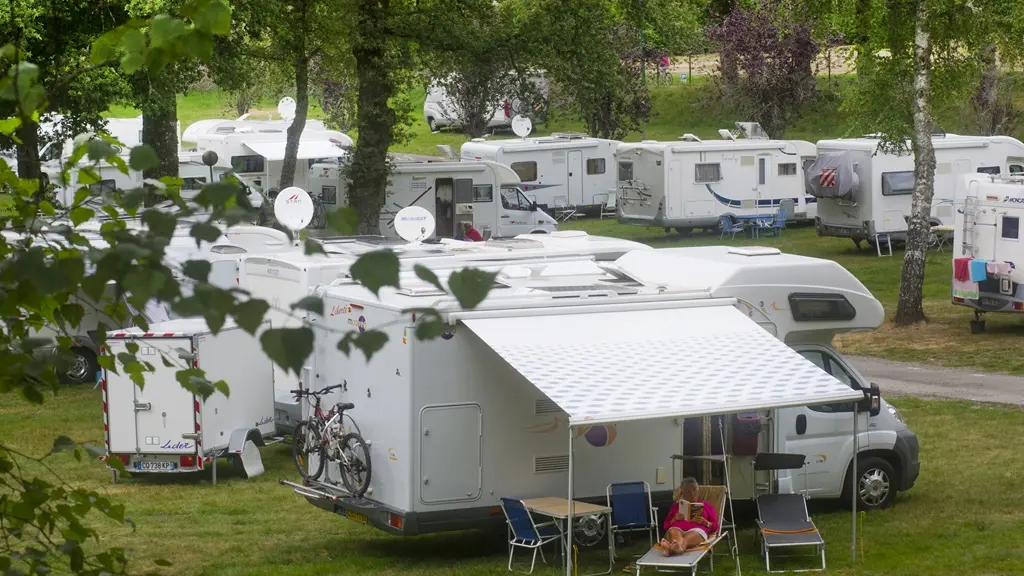 Aire d'accueil camping-car d'Auphelle