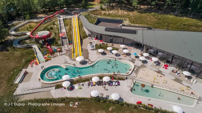 Piscine aqualudique du Lac de Saint-Pardoux - extérieur_2