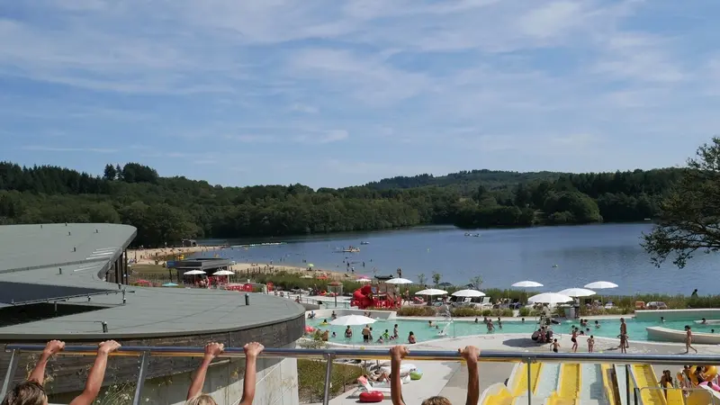 Piscine aqualudique du Lac de Saint-Pardoux - Pentagliss_4