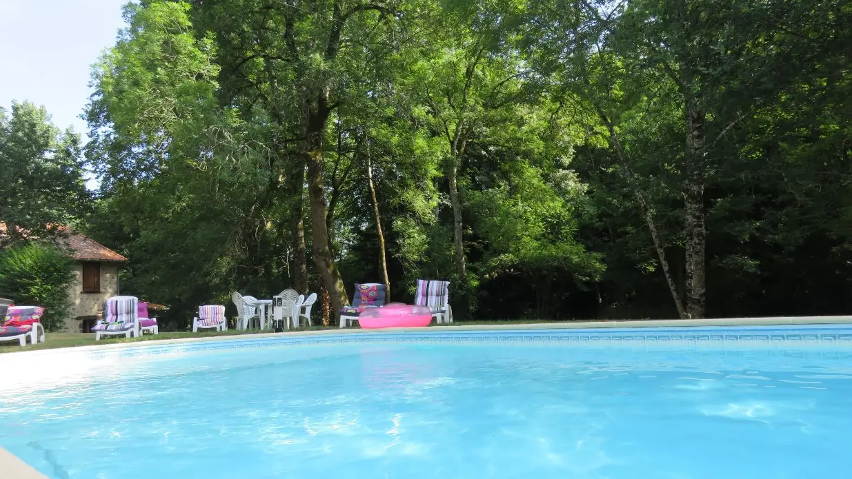 Gîte Rochechouart Le Moulin de la Maillerie_Piscine chauffée