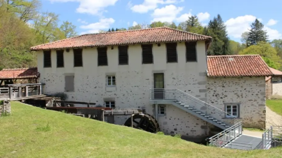 Le Moulin du Got : Musée vivant de la papeterie et de l'imprimerie_1