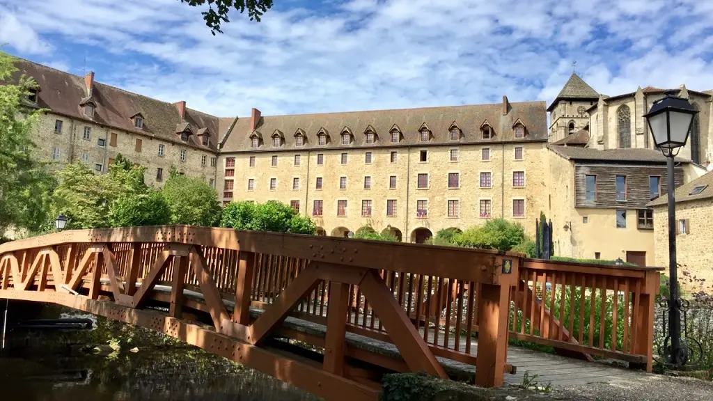 Vue sur l'ancien couvent des Ursulines_2