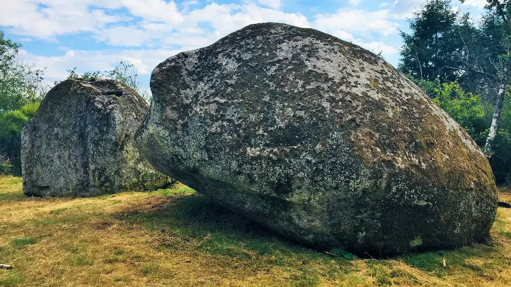 Le Puy des Roches, à Cheissoux_2