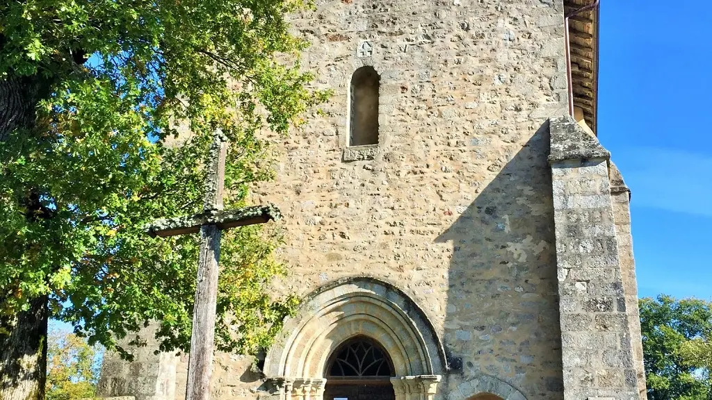 Eglises de Ste Anne St Priest_3