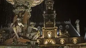 Fontaine de la place de l'Hôtel de Ville_4